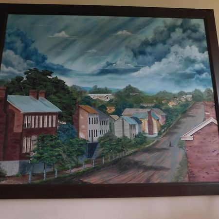 Red Roof Inn & Suites Wytheville Buitenkant foto