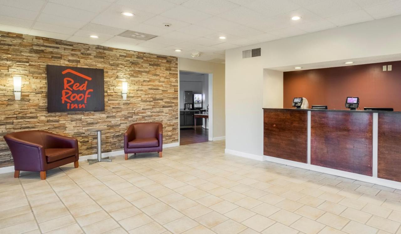 Red Roof Inn & Suites Wytheville Buitenkant foto