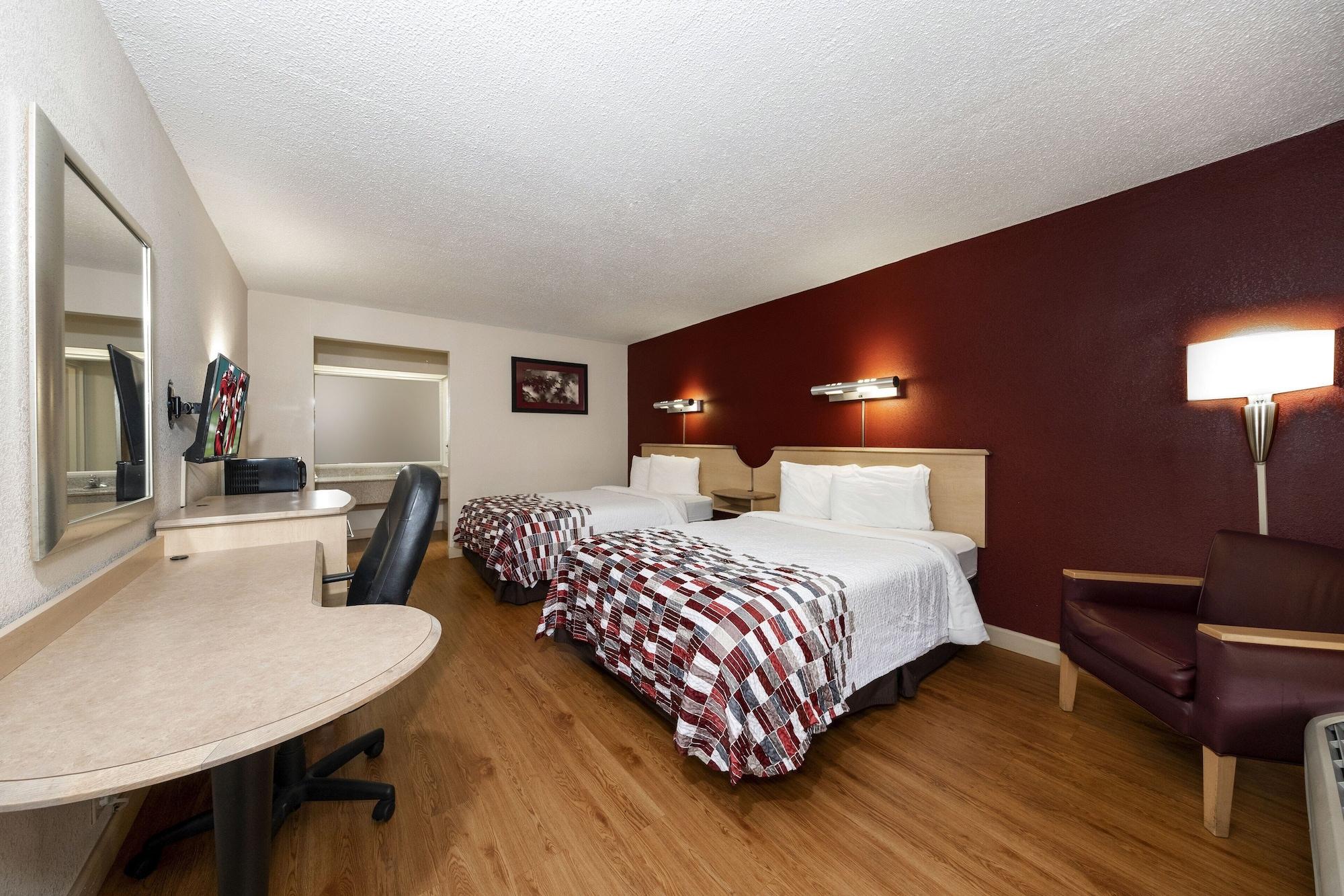 Red Roof Inn & Suites Wytheville Buitenkant foto